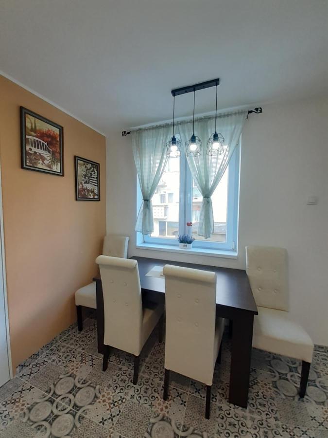 Apartman Jovana Sremska Mitrovica Zewnętrze zdjęcie